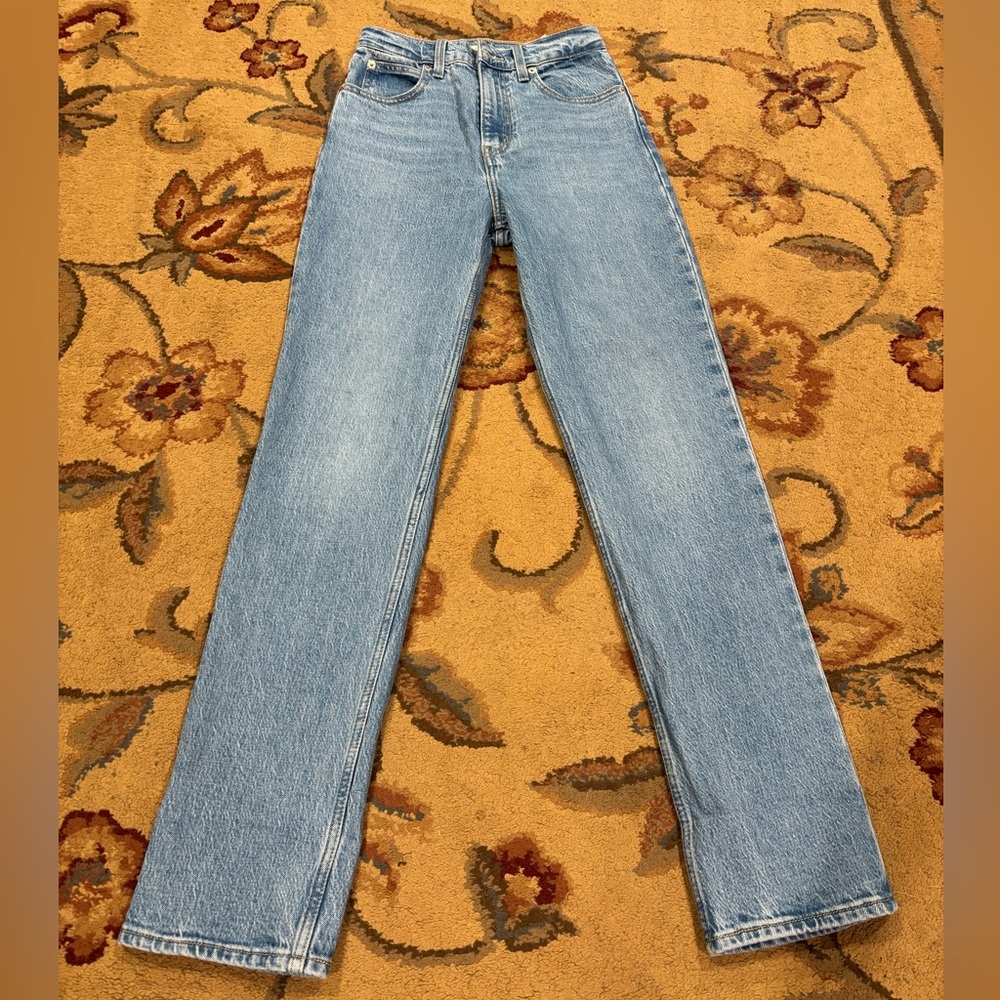Women’s Levi’s Blue Jeans